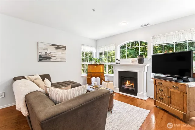 $425,000 | 1940 South 368th Place, Federal Way, WA 98003