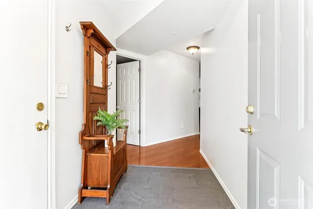 $425,000 | 1940 South 368th Place, Federal Way, WA 98003