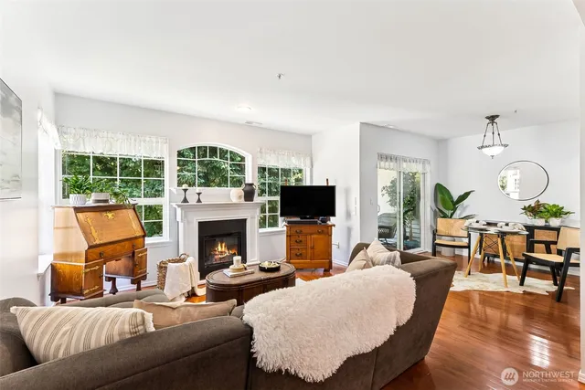 $425,000 | 1940 South 368th Place, Federal Way, WA 98003