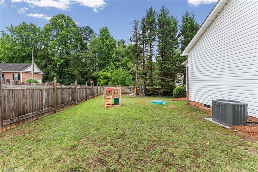 1900 Austin Pl Lane Winston-Salem, NC 27127 - Photo 33 of 35