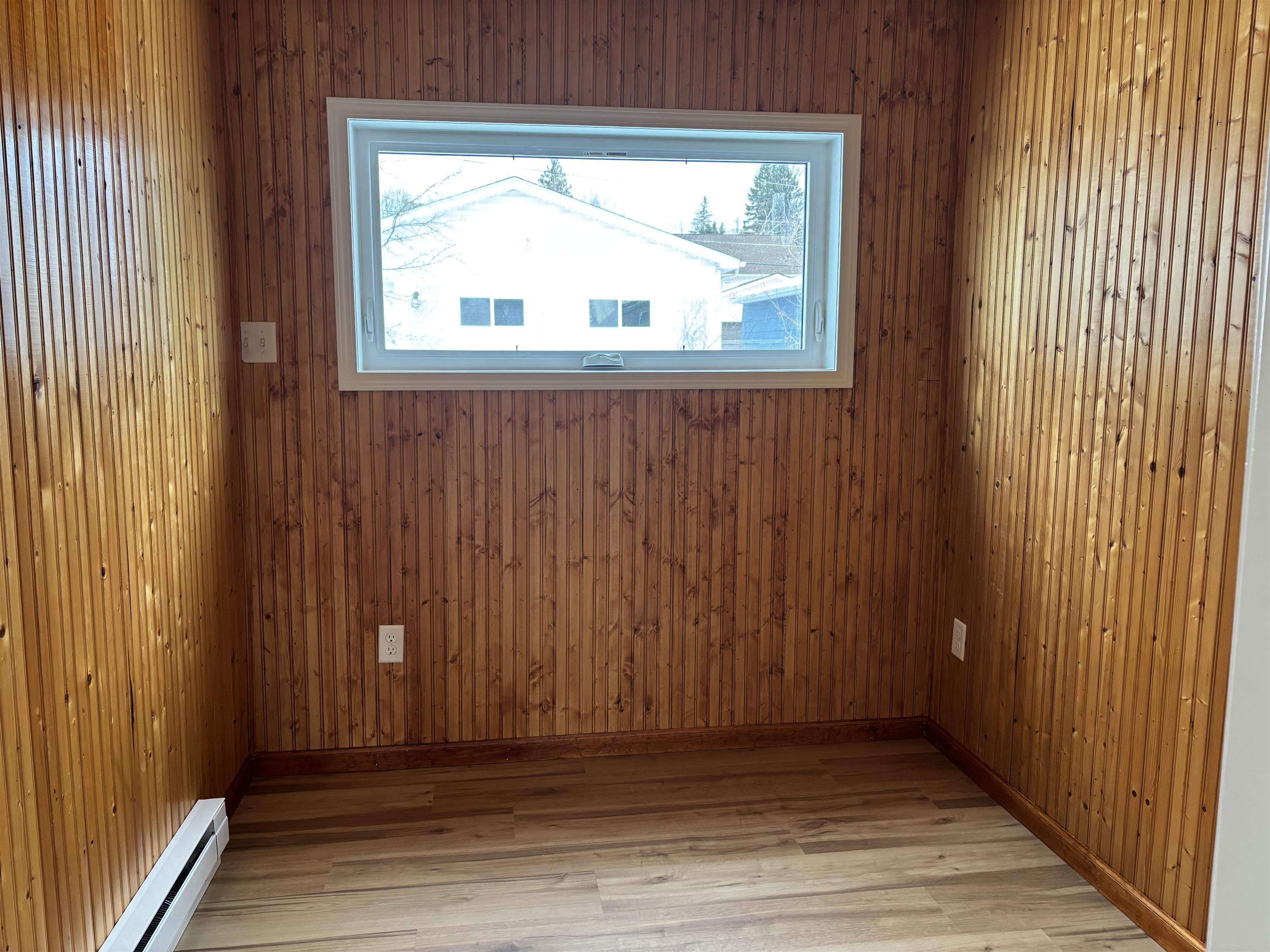 5211 Avondale Street Duluth, MN 55804 - Photo 15 of 29