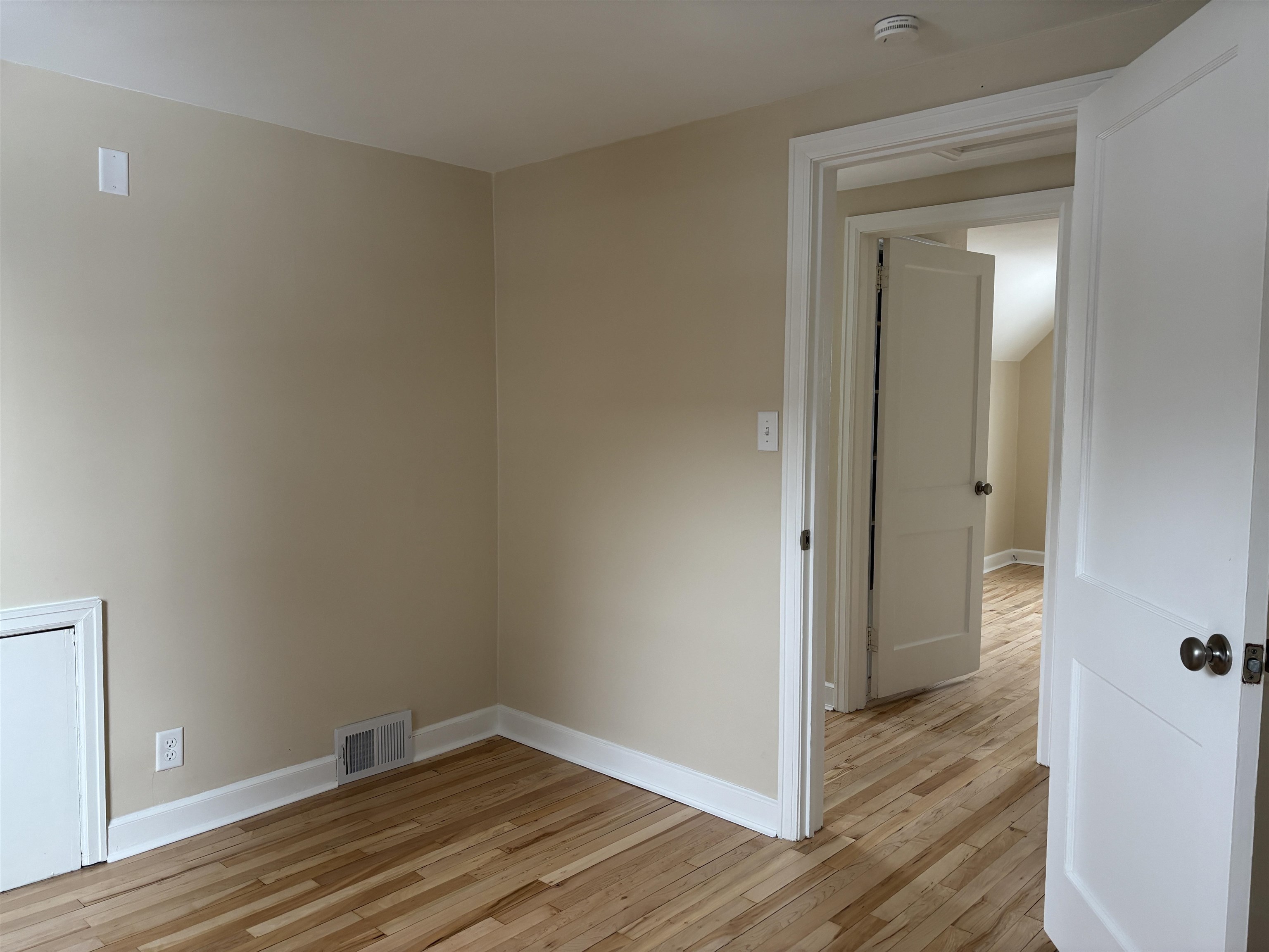 5211 Avondale Street Duluth, MN 55804 - Photo 26 of 29