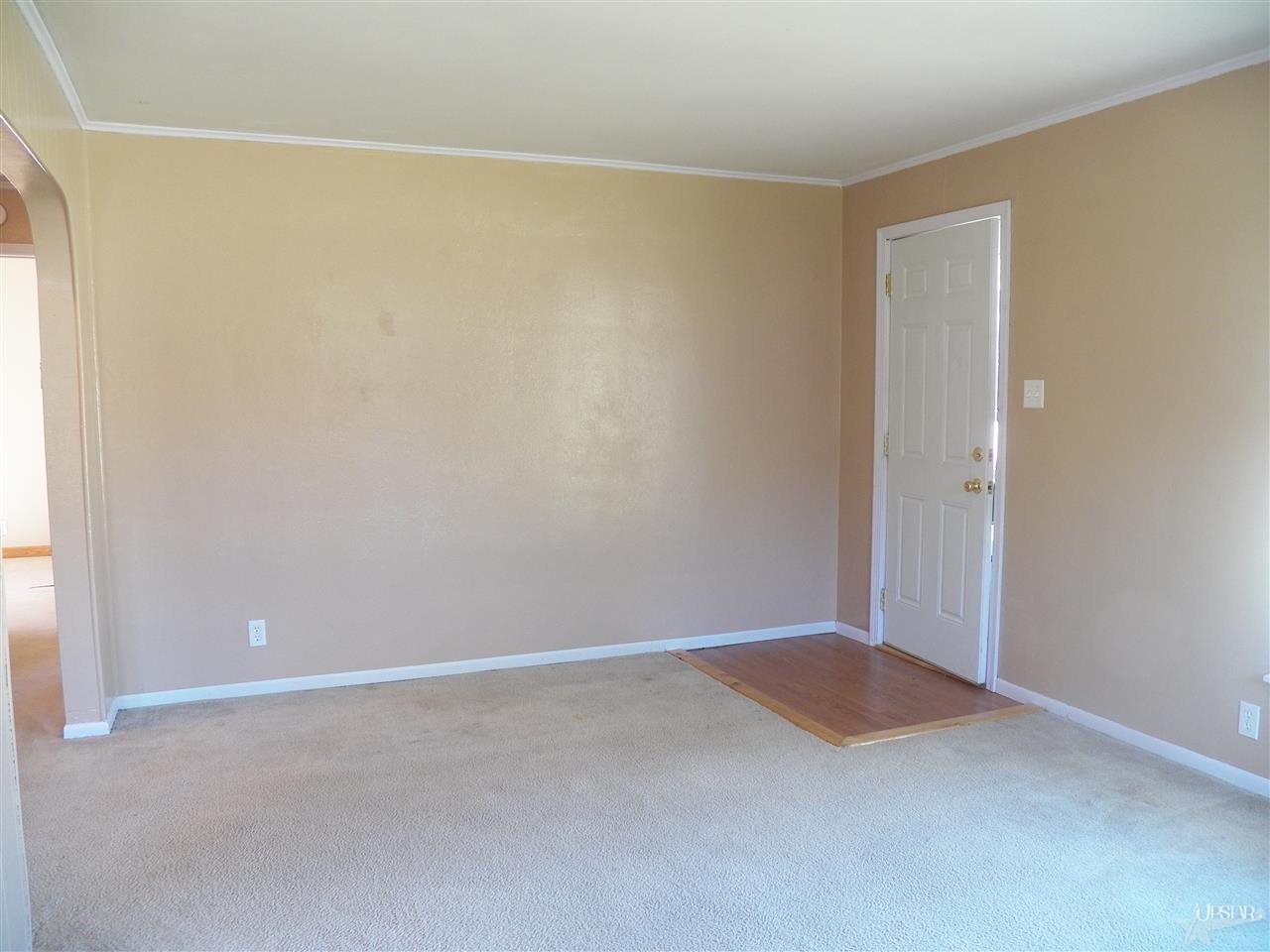 1613 Madison Street Decatur, IN 46733 - Photo 11 of 30