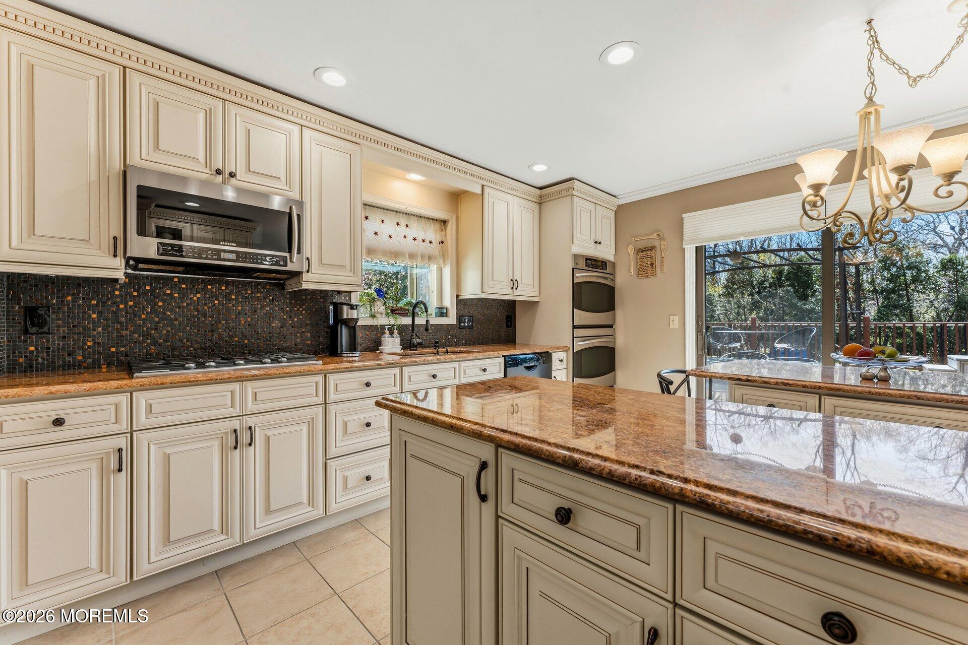 179 Docare Road Jackson, NJ 08527 - Photo 13 of 46 013_dsc09520_995