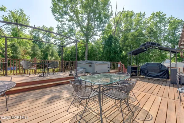 $625,000 | 179 Docare Road, Jackson, NJ 08527