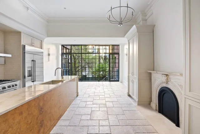 $9,200,000 | 235 East 31st Street | Kips Bay