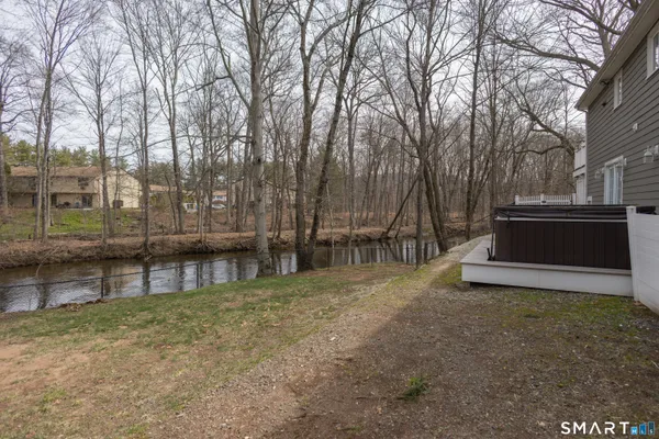 $389,900 | 150 Poplar Drive, Cheshire, CT 06410