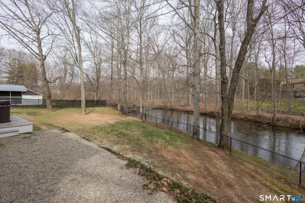 $389,900 | 150 Poplar Drive, Cheshire, CT 06410