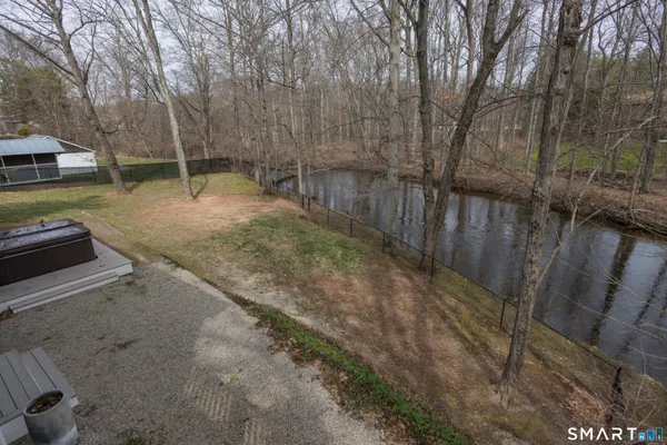 $389,900 | 150 Poplar Drive, Cheshire, CT 06410