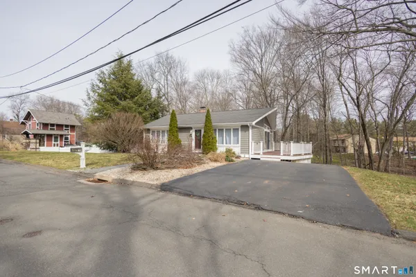 $389,900 | 150 Poplar Drive, Cheshire, CT 06410