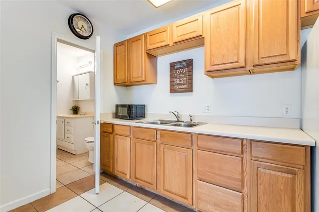 $3,250 | 1605 Cordero Court, Denton, TX 76210