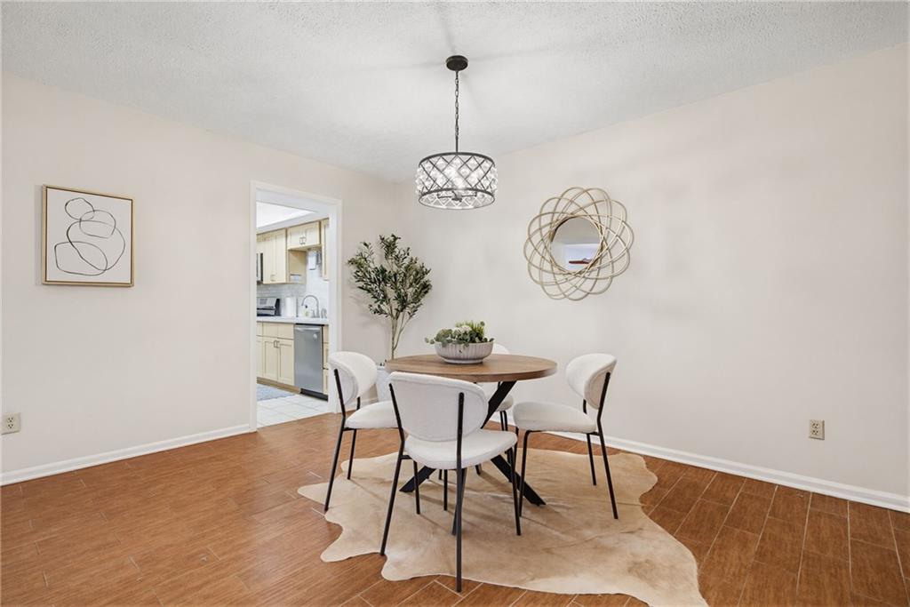 6851 Roswell Road Northeast, Unit C1 Atlanta, GA 30328 - Photo 6 of 23