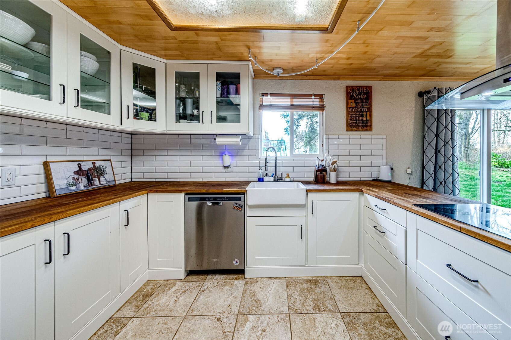 140 Osprey Glen Road Sequim, WA 98382 - Photo 6 of 34 Gallery Image 6