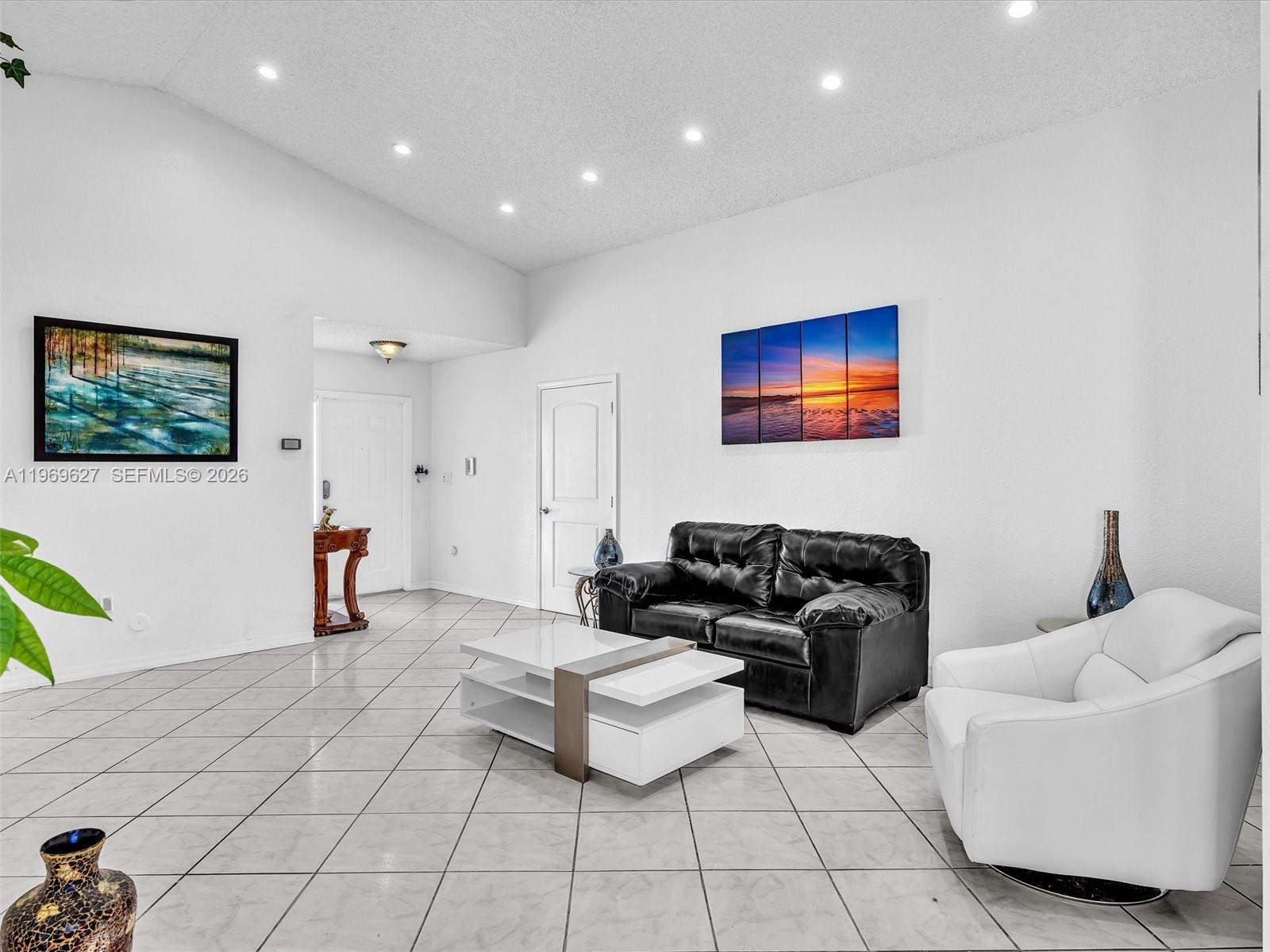 9166 Southwest 168th Court Miami, FL 33196 - Photo 15 of 59