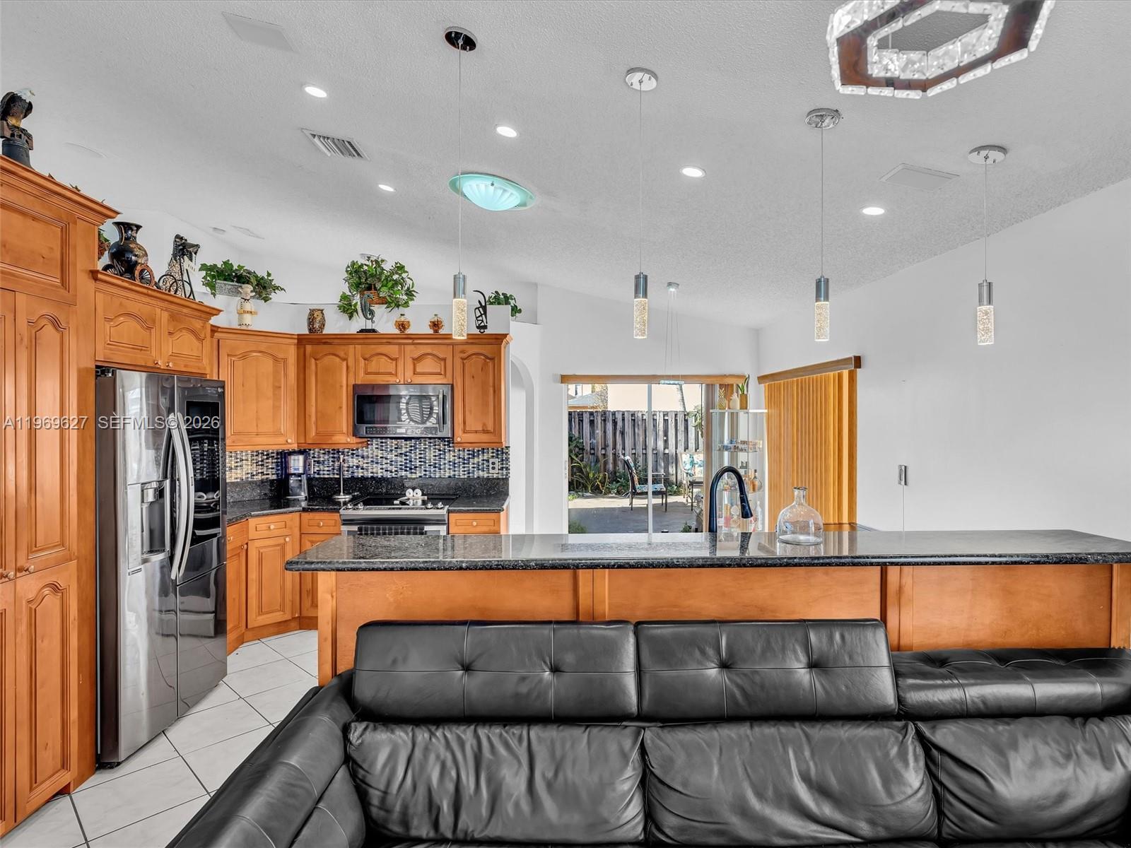 9166 Southwest 168th Court Miami, FL 33196 - Photo 26 of 59