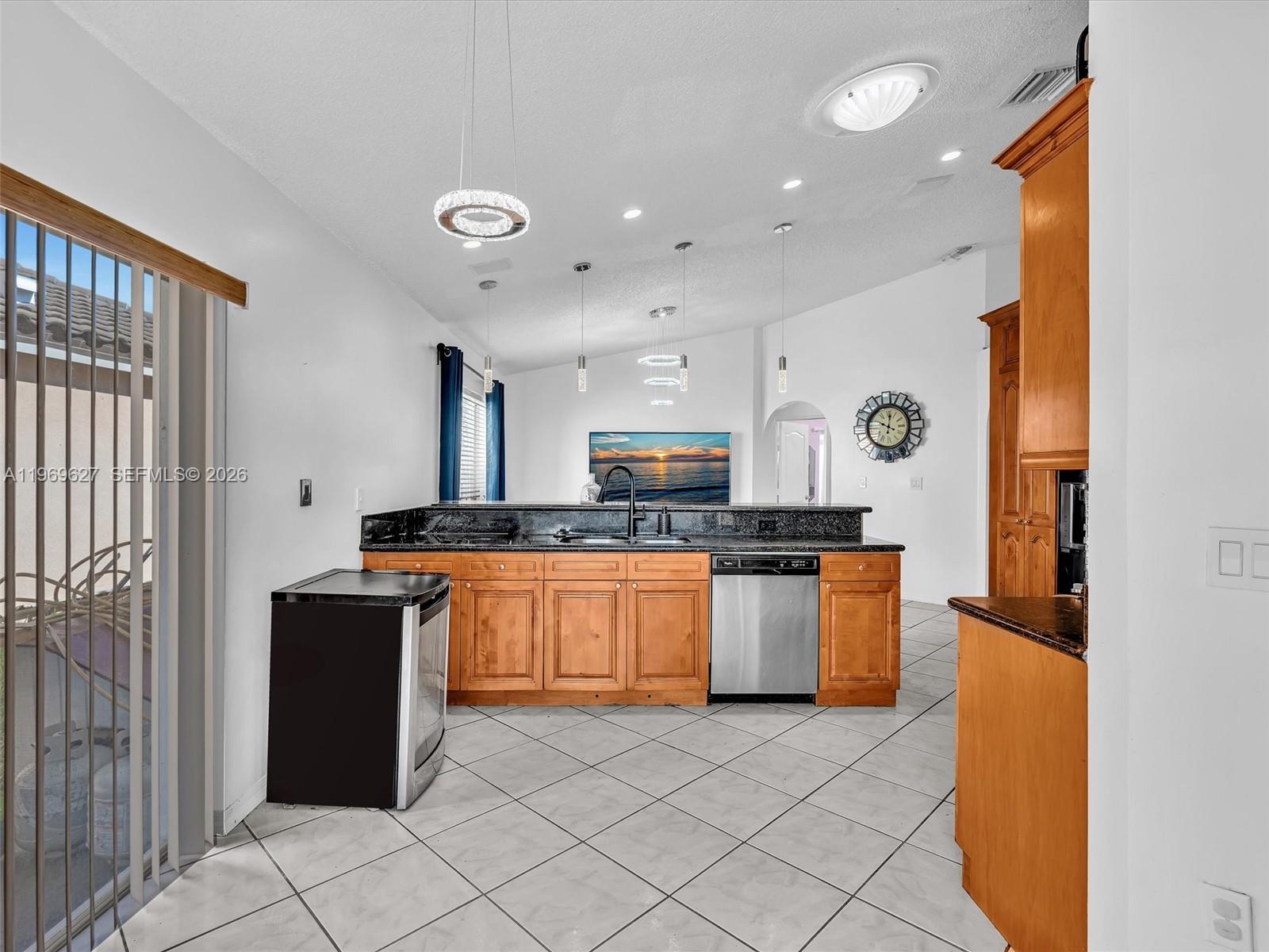 9166 Southwest 168th Court Miami, FL 33196 - Photo 27 of 59