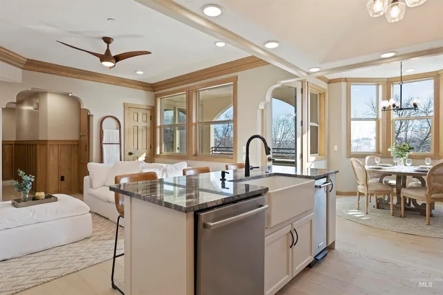 $775,000 | 79 East Aikens Road, Unit 203, Eagle, ID 83616