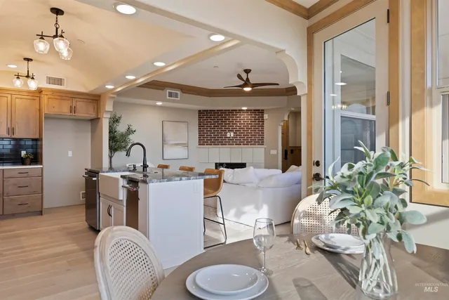 $775,000 | 79 East Aikens Road, Unit 203, Eagle, ID 83616