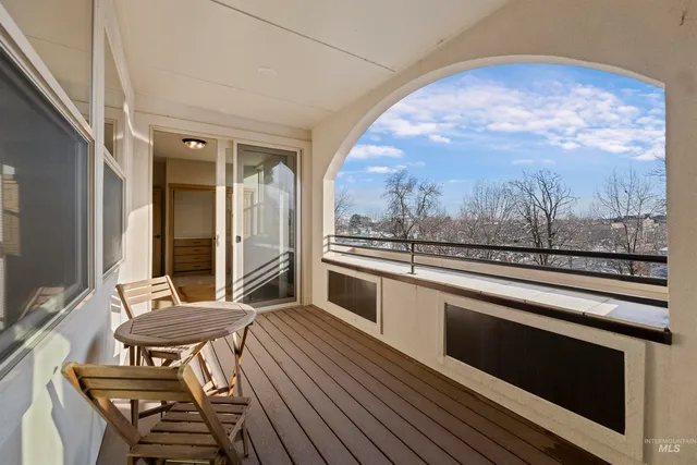 $775,000 | 79 East Aikens Road, Unit 203, Eagle, ID 83616