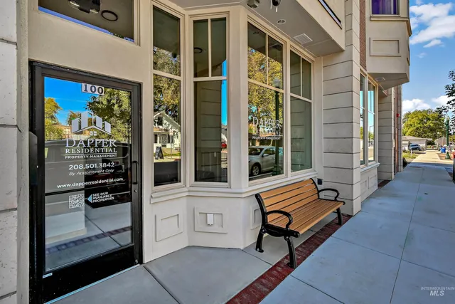 $775,000 | 79 East Aikens Road, Unit 203, Eagle, ID 83616