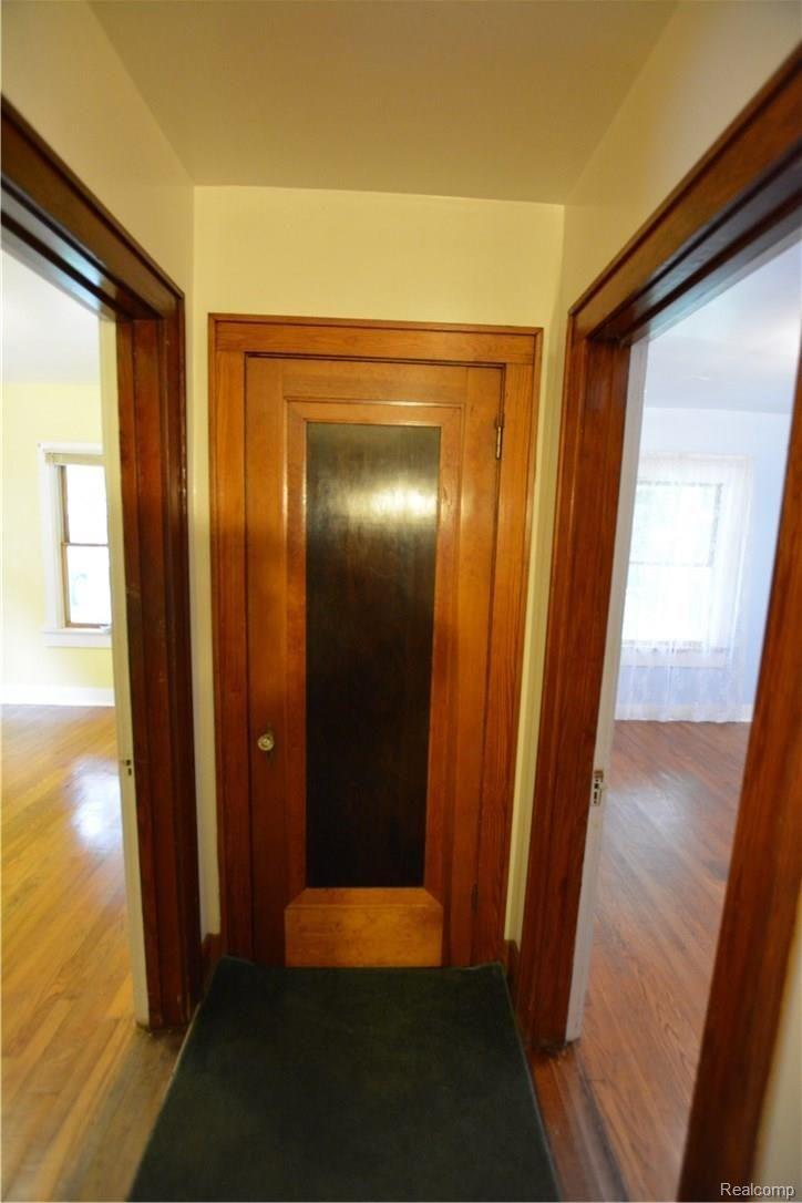 2016 Reid Road Grand Blanc, MI 48439 - Photo 17 of 25 DSC_0361.JPG