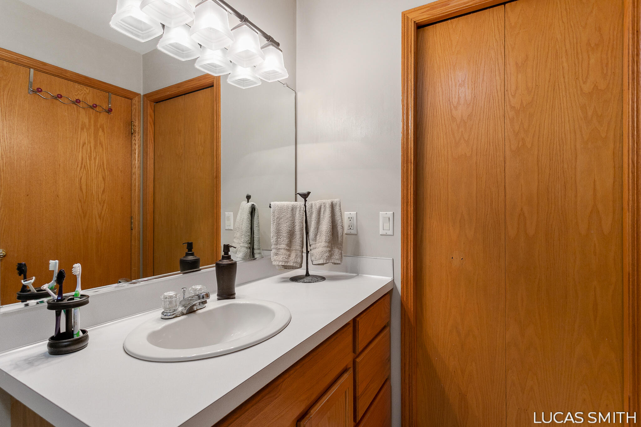 2958 Riley Ridge Road Holland, MI 49424 - Photo 17 of 37 2958 Riley Ridge Rd Holland-24