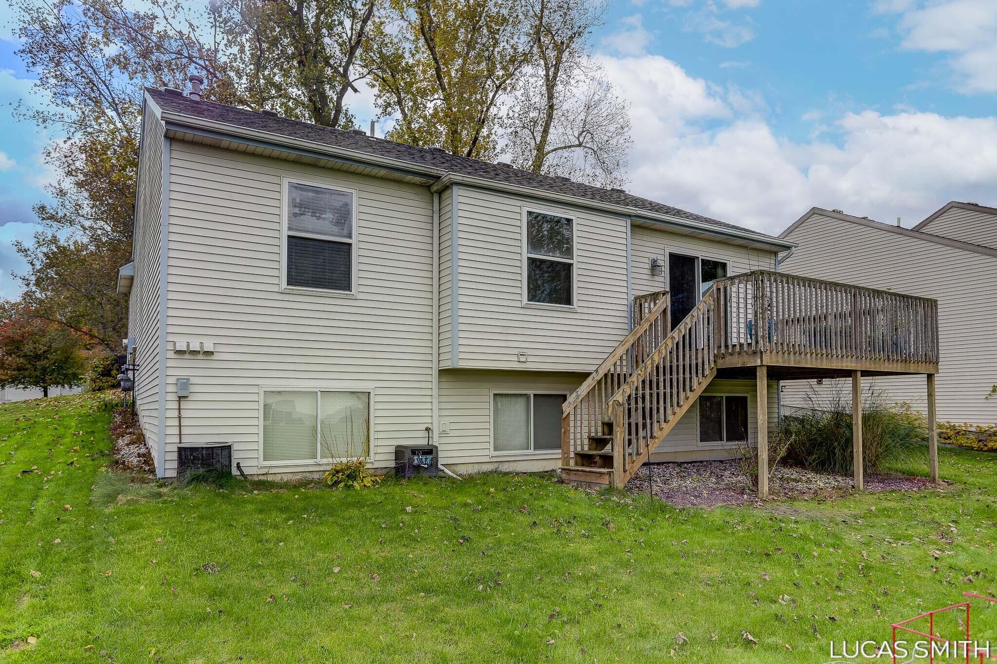 2958 Riley Ridge Road Holland, MI 49424 - Photo 34 of 37 2958 Riley Ridge Rd Holland-8