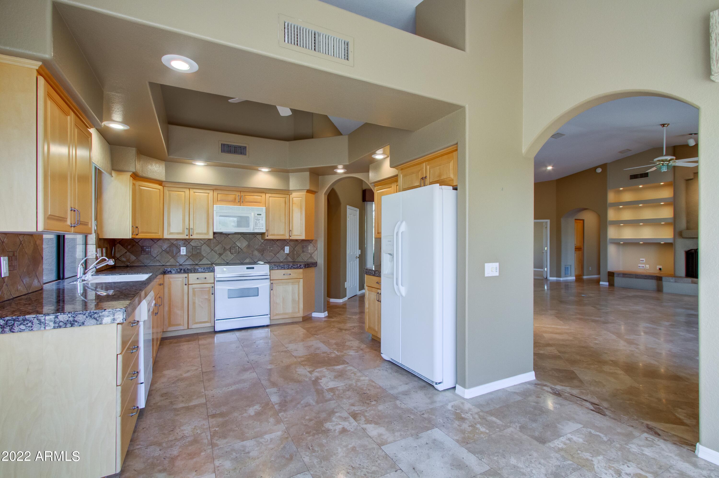18425 East Picacho Road Rio Verde, AZ 85263 - Photo 5 of 18 005_Kitchen