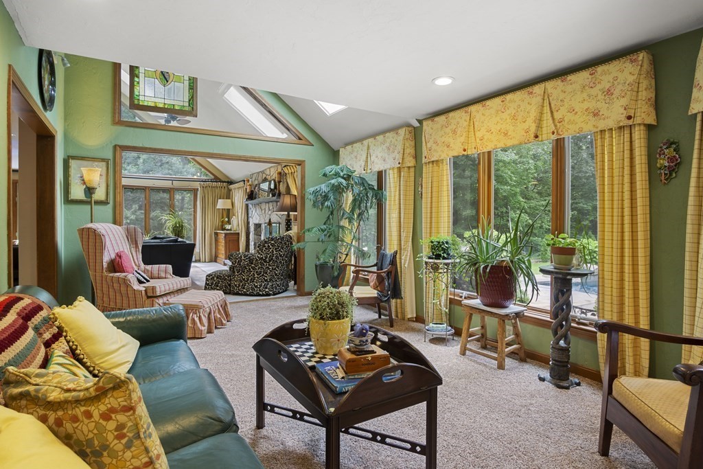 1 Coachman Ridge Road Shrewsbury, MA 01545 - Photo 14 of 42 Gallery Image 14