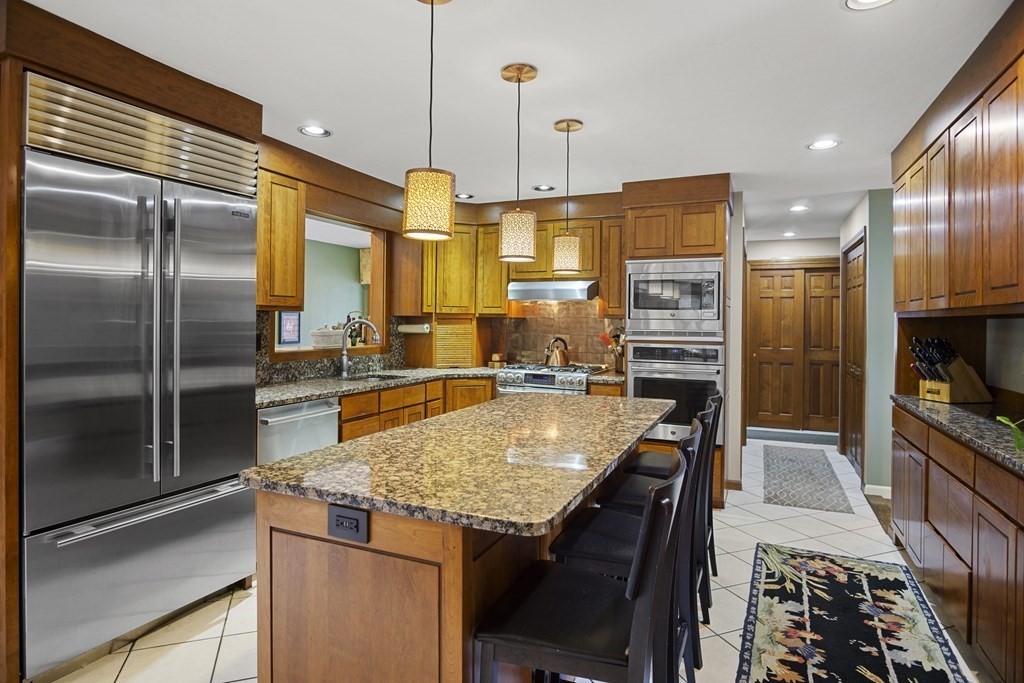 1 Coachman Ridge Road Shrewsbury, MA 01545 - Photo 18 of 42 Gallery Image 18