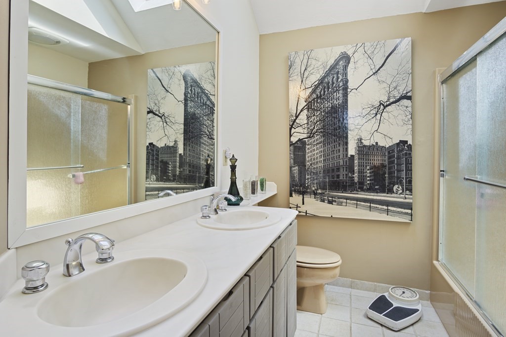 1 Coachman Ridge Road Shrewsbury, MA 01545 - Photo 34 of 42 Gallery Image 34