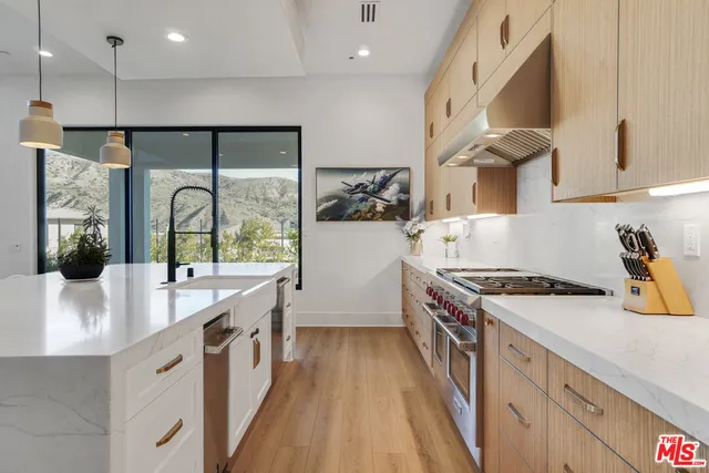 $2,999,888 | 11862 Hillsborough Lane, Porter Ranch, CA 91326