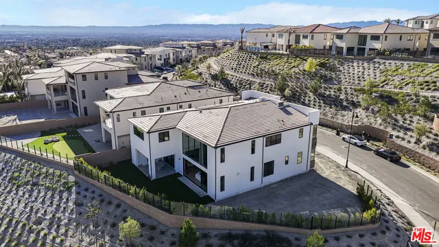 $2,999,888 | 11862 Hillsborough Lane, Porter Ranch, CA 91326