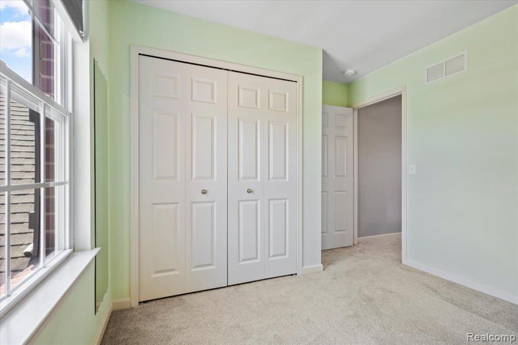 822 Balsam Circle Rochester, MI 48307 - Photo 35 of 51