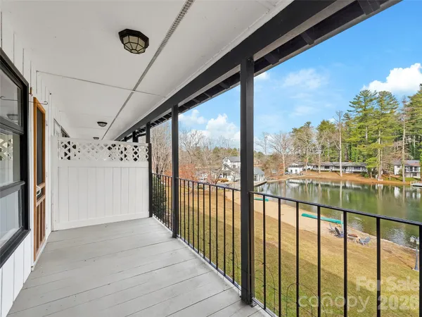 $189,900 | 130 Old Mill Road, Unit 223, Flat Rock, NC 28731