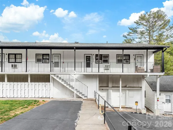 $189,900 | 130 Old Mill Road, Unit 223, Flat Rock, NC 28731