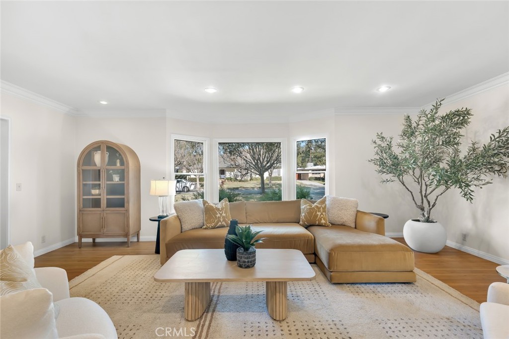 1720 Homet Road Pasadena, CA 91106 - Photo 11 of 52