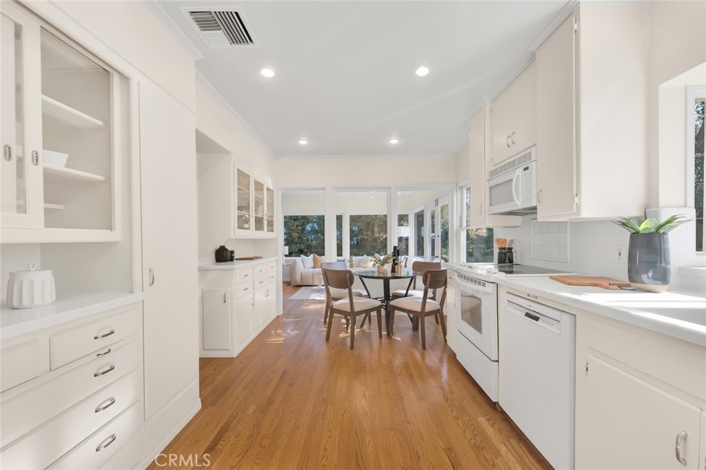 1720 Homet Road Pasadena, CA 91106 - Photo 22 of 52