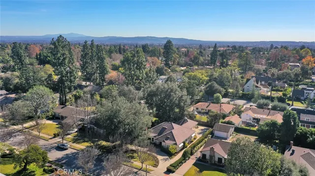 $1,900,000 | 1720 Homet Road, Pasadena, CA 91106