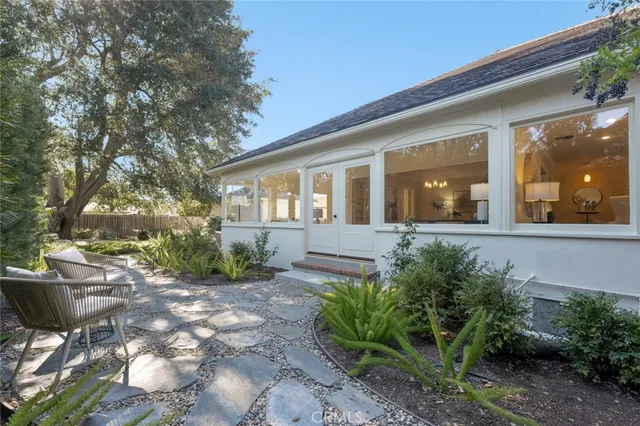 $1,900,000 | 1720 Homet Road, Pasadena, CA 91106