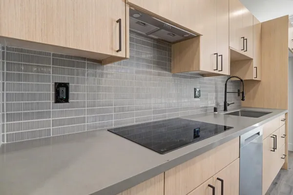 $550,000 | 5025 Hemlock Street, Sacramento, CA 95841