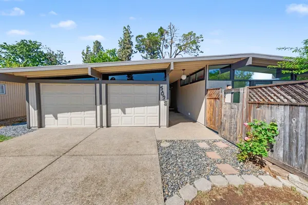 $550,000 | 5025 Hemlock Street, Sacramento, CA 95841