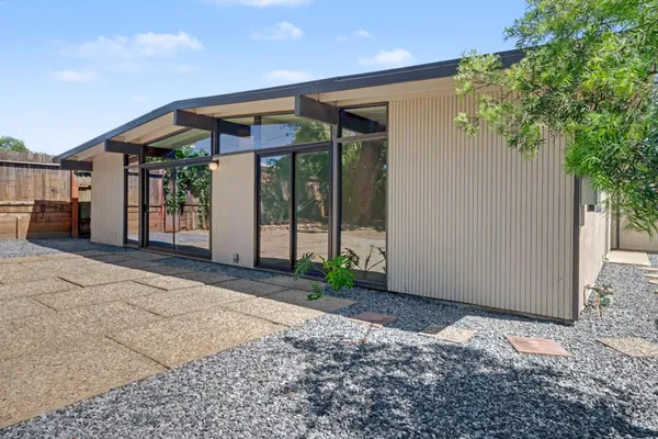 $550,000 | 5025 Hemlock Street, Sacramento, CA 95841