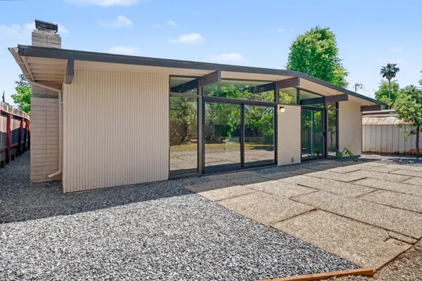 $550,000 | 5025 Hemlock Street, Sacramento, CA 95841