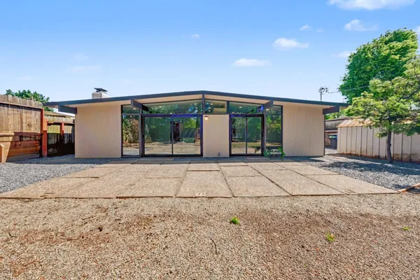 $550,000 | 5025 Hemlock Street, Sacramento, CA 95841