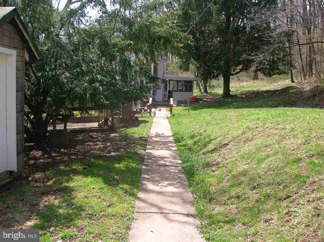 832 Kennedy Valley Road Landisburg, PA 17040 - Photo 4 of 16 Gallery Image 4