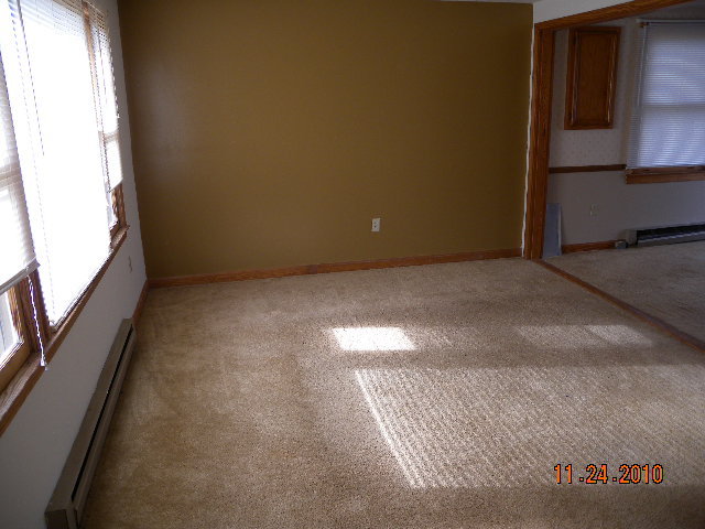 1239 Chandler Road Goodview, VA 24095 - Photo 3 of 15 Living room