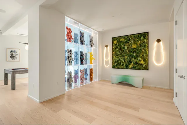 a view of livingroom with furniture and window