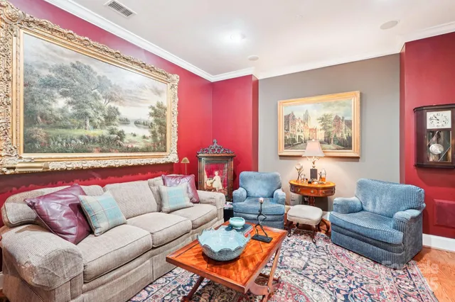 $1,690,000 | 229 North Church Street, Unit 401, Charlotte, NC 28202