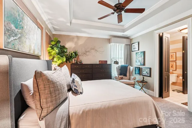 $1,690,000 | 229 North Church Street, Unit 401, Charlotte, NC 28202